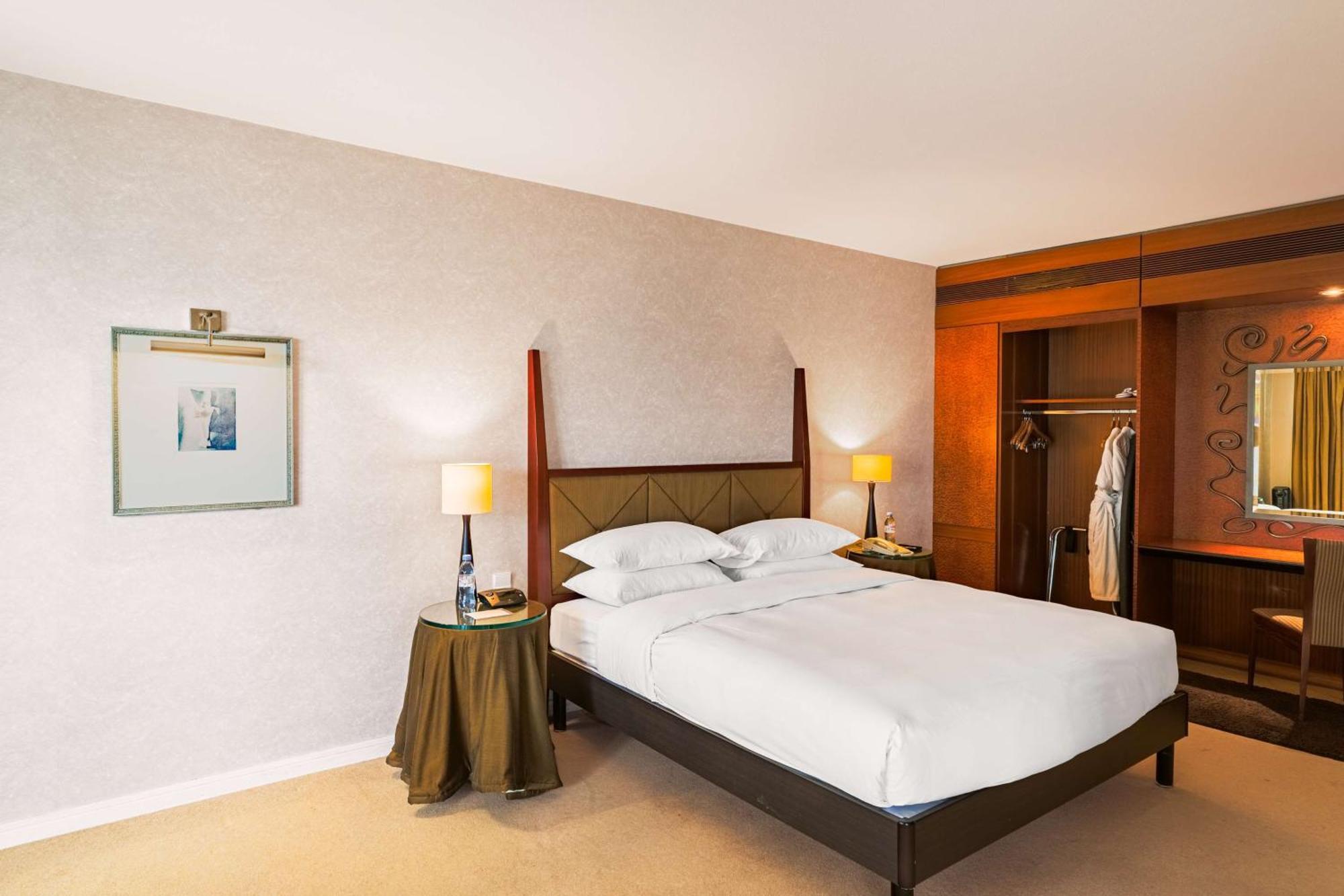 Van Der Valk Hotel Paris Cdg Airport Roissy-en-France Dış mekan fotoğraf