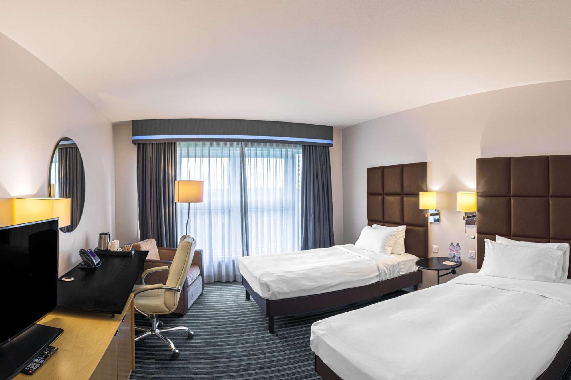 Van Der Valk Hotel Paris Cdg Airport Roissy-en-France Dış mekan fotoğraf